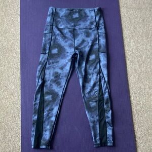 Stylish High-Rise Black and Blue Leggings